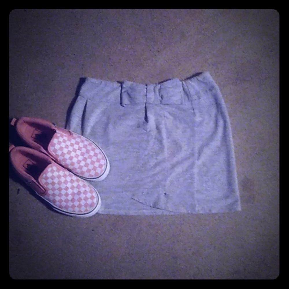 Cute girls gray size 14 mini skirt